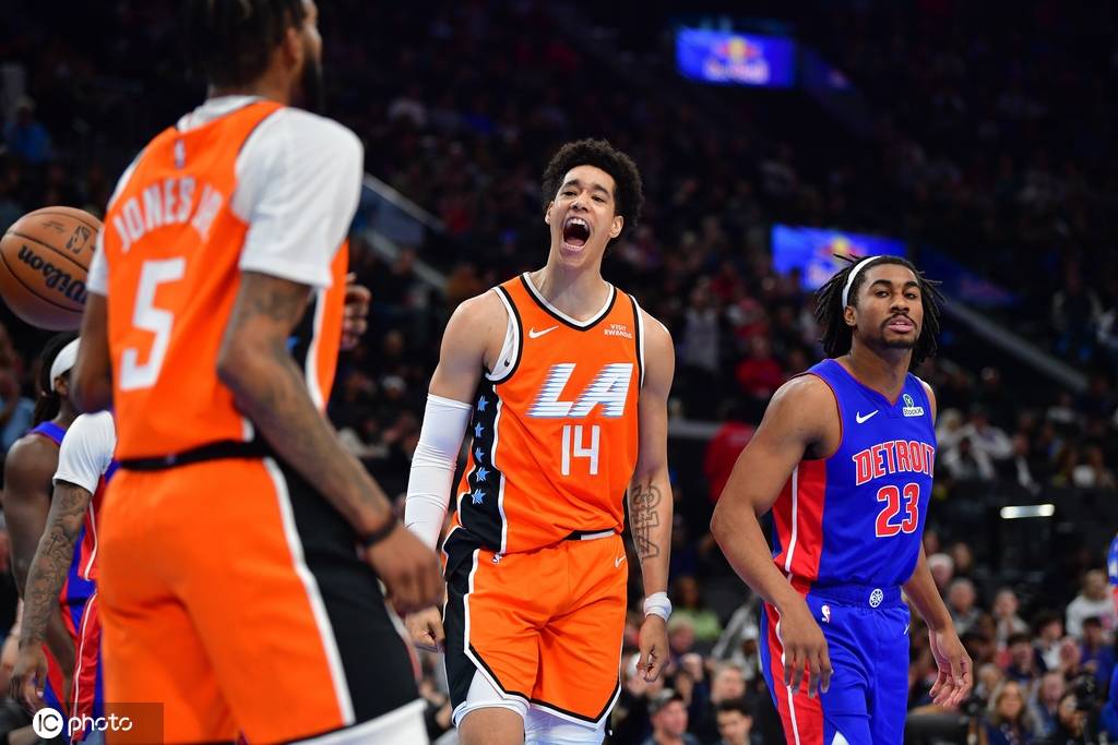 深度：快船4连胜北伐剧本又上线 “空间”二字成了救命良方